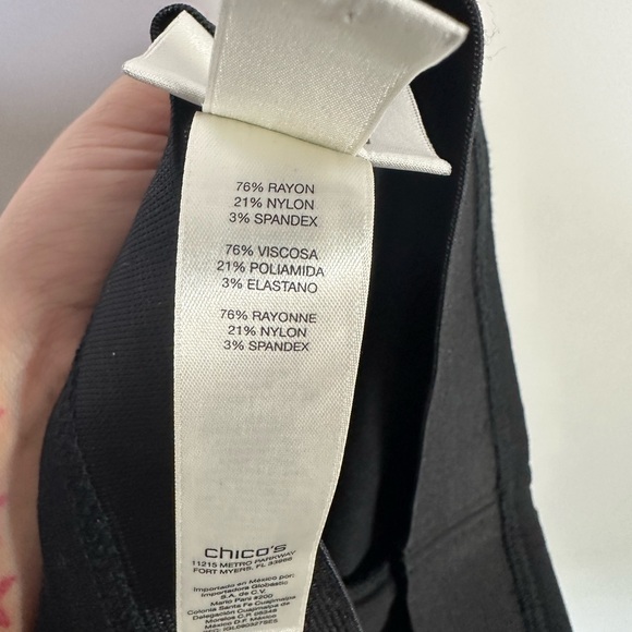 Chicos So Slimming Black Pull On Pant Skinny Size Small - Picture 4 of 4